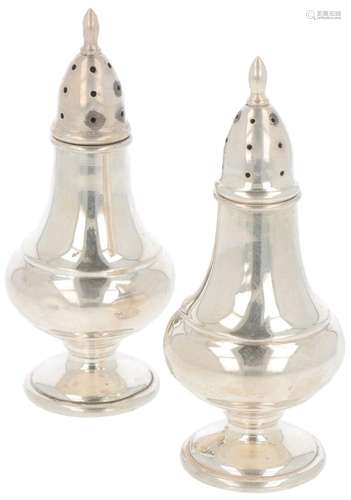 (2) piece set of salt spreaders silver.