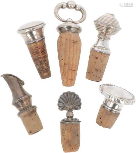 (6) piece lot bottle stoppers silver.