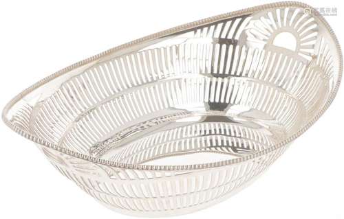 Bread basket silver.