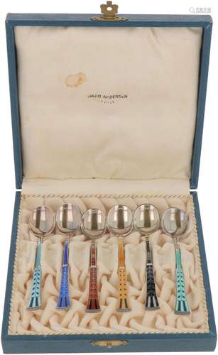 (6) piece set of silver teaspoons.