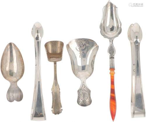 (6) piece lot of silver sugar scoops, sugar tongs and tea th...