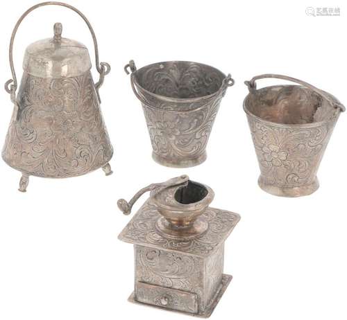 (4) piece lot miniatures silver.