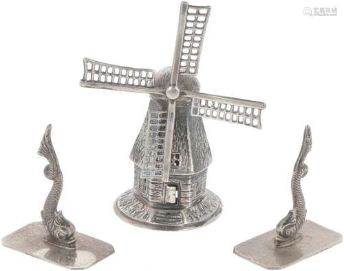 (3) piece lot miniatures silver.