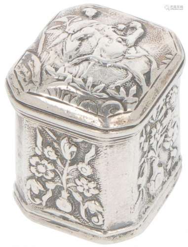 Loderein box (Amsterdam 1788) silver.