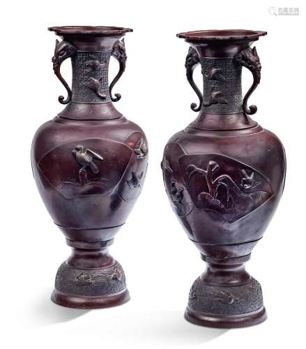 Japon, fin de la période Meiji, vers 1880-1900 Paire de vase...