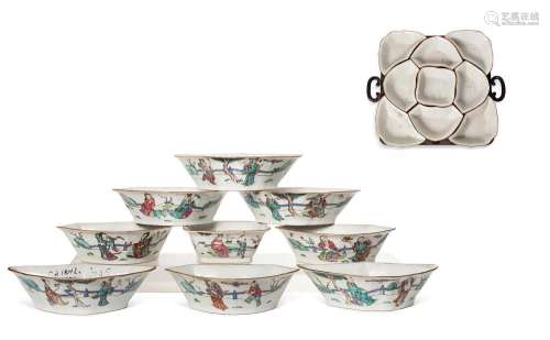 Chine, XIXe siècle Lot de porcelaines et émaux de la famille...