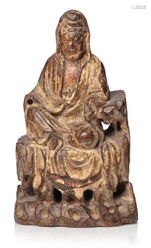 Chine, XVe - XVIe siècle Petite sculpture en bois laqué doré...