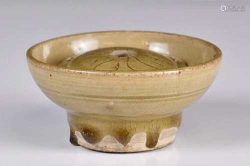 A Chinese Celadon Glazed Bowl