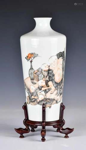 A Chinese Grisaille Luohan Vase Jurentang Mark