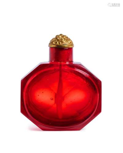 A ruby-red glass faceted snuff bottle