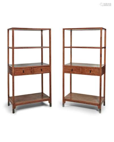 A pair of Huanghuali three-shelf bookcases, jiage