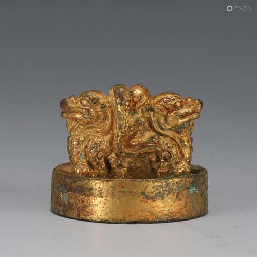 A Bronze-gilt Beast Seal