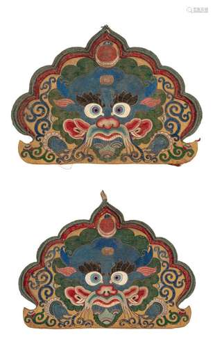 A PAIR OF RARE SILK AND BROCADE BANNER FINIALS