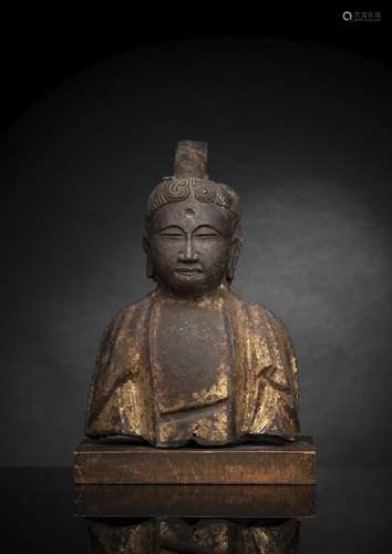 AN IRON BUST OF BUDDHA SHAKYAMUNIN