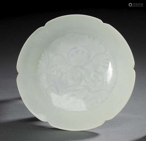 A FINE YINGQING BLOSSOM-SHAPED BOWL WITH INCISED DECORATION ...