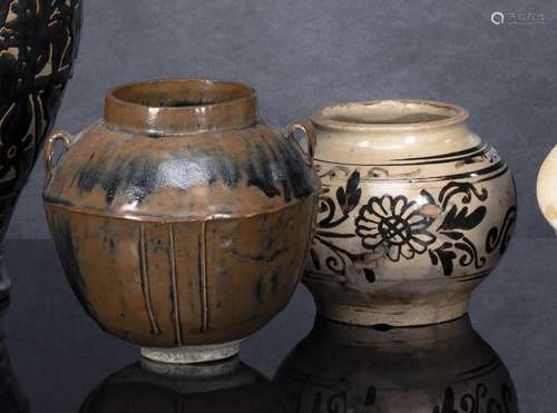 A CREAM AND BROWN GLAZED CIZHOU JAR AND A RUSSET-BROWN GLAZE...