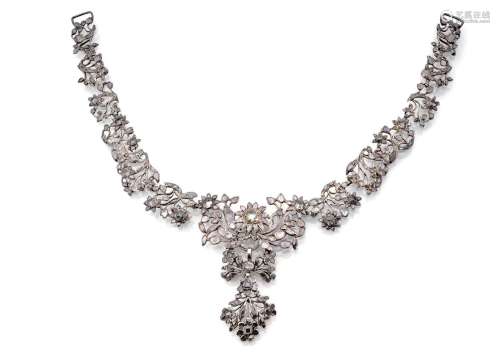MAGNIFICENT NECKLACE WITH DIAMONDS