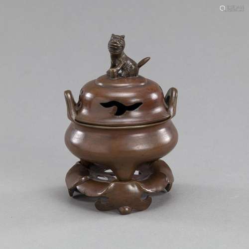 A TRIPOD BRONZE CENSER ON FITTED STAND