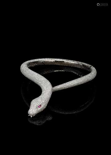 AN EXCEPTIONAL SILVER AND CRYSTAL GLASS SNAKE COLLIER