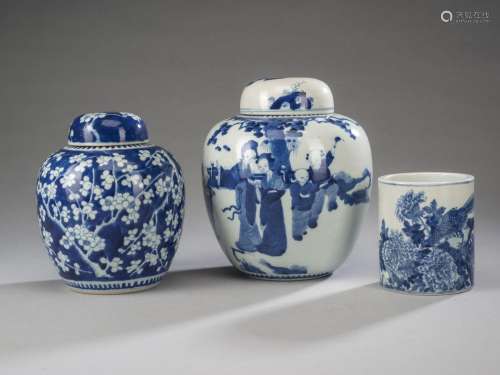 TWO BLUE AND WHITE PORCELAIN JARS AND COVERS AND A BRUSHPOT