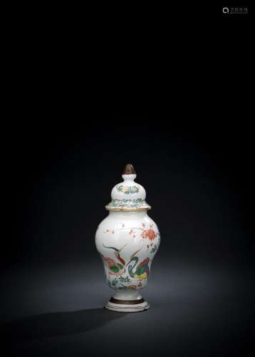 A CONTINTENTAL FAYENCE KAKIEMON SMALL BALUSTER VASE AND COVE...