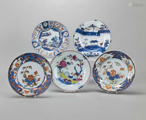 FIVE POLYCHROME EXPORT PORCELAIN PLATES WITH LOTUS AND LANDS...