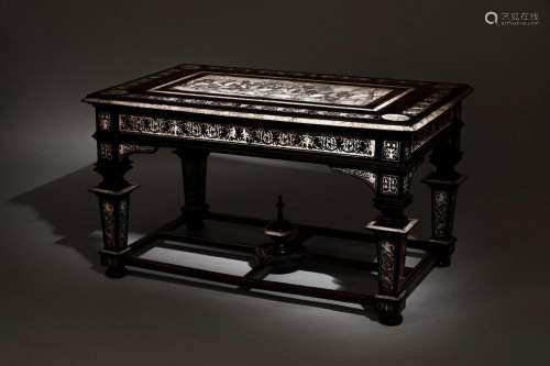 AN EXCEPTIONAL LARGE ITALIAN CENTRE TABLE