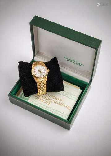 A RARE ROLEX OYSTER MEDIUM LADY'S WATCH