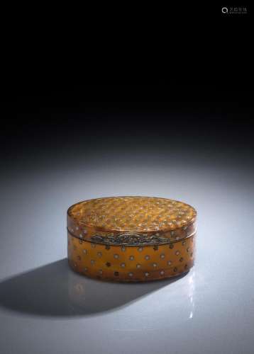 A FRENCH GILTBRASS MOUNTED TORTOISE SHELL AND GOLD PIQUÉ SNU...