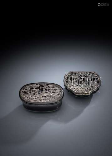 TWO SILVER TOOLED TORTOISE SHELL SNUFF BOXES