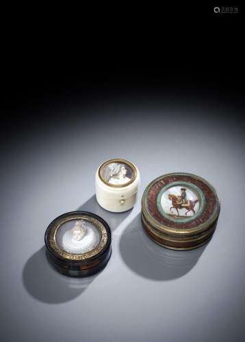 THREE TORTOISE SHELL AND IVORY SNUFF BOXES