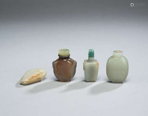 FOUR JADE AND AGATE SNUFFBOTTLE