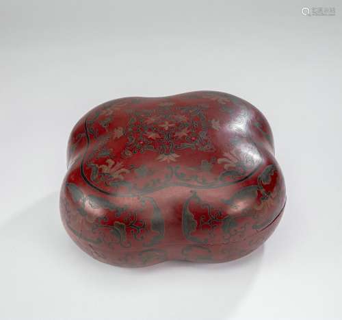 A QUADRILOBED RED LACQUER BOX AND COVER