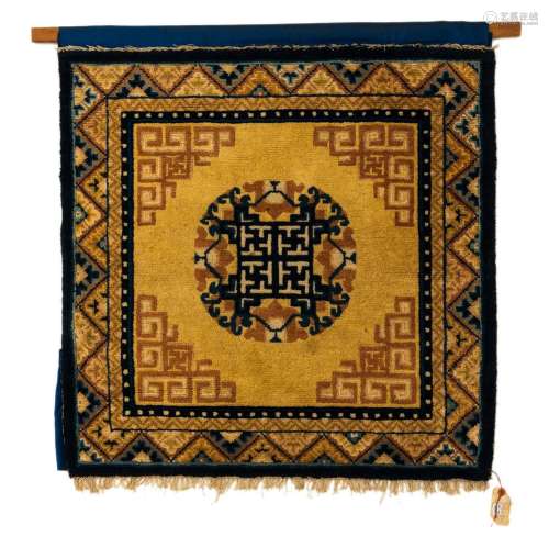COLORED WOOL SEAT CARPET WITH A MEDALLION AND GEOMETRIC PATT...