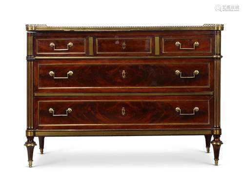 A LOUIS XVI MAHOGANY AND BRASS MOUNTED COMMODE, CIRCA 1790