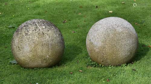 A PAIR OF CORNISH GRANITE BALLS OF MONUMENTAL FORM, 20TH CEN...