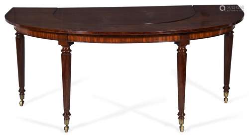 A REGENCY MAHOGANY 'HUNT' DINING TABLE, CIRCA 1815