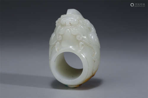 An Antique Jade Thumb Ring.