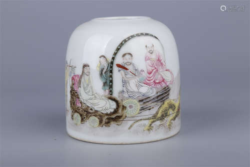 A Rose Porcelain Water Pot 