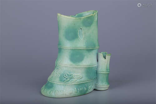 A Jadeite Glazed Porcelain Brush Pot.