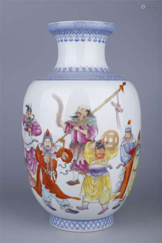 A Rose Porcelain Bottle with Figure Motif.