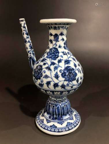 A MING DYNASTY Blue and white lotus HOD JAR with wrapped bra...