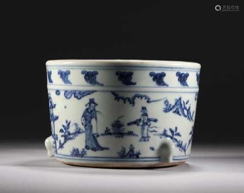 A  MING DYNASTY BLUE AND WHITE FIGURE INCENSE BURNER