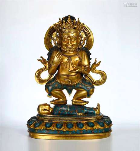 A QING DYNASTY CLOISONNE GILDING BUDDHA STATUE