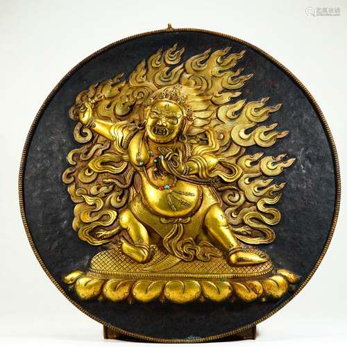 A MING DYNASTY BRONZE GILT BUDDHA HANGING PLATE