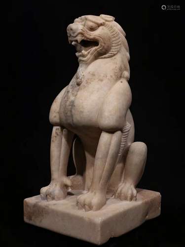 A TANG DYNASTY WHITE MARBLE LION