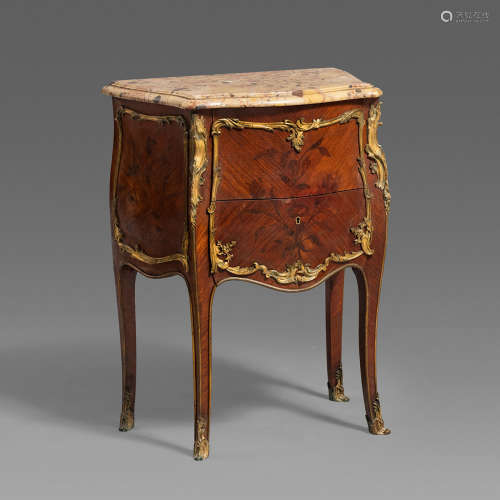 路易十五样式铜鎏金装饰缎木和郁金香木细工镶嵌小斗柜