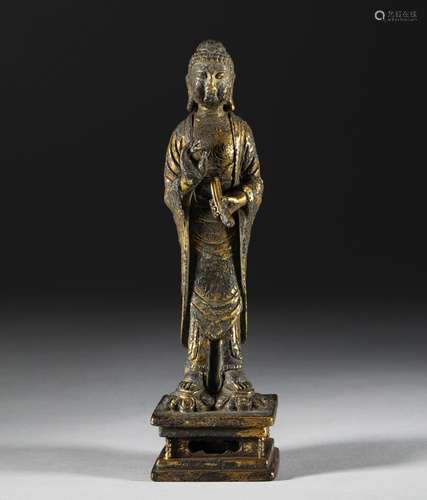 A LIAO DYNASTY BRONZE GILT Sakyamuni Buddha