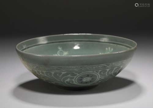 A NORTHERN SONG DYNASTY KOREA PROCELAIN BOWL