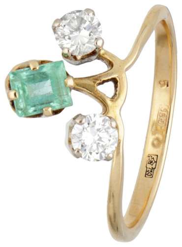 18K. Yellow gold ring set with approx. 0.53 ct. diamond and ...